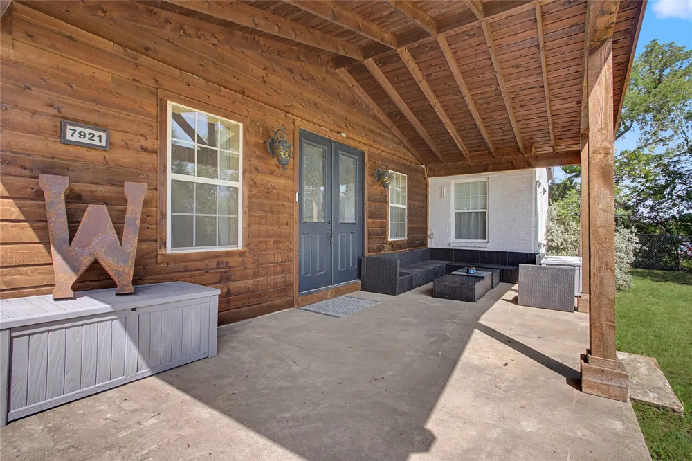 7921 White Settlement Road White Settlement, TX 76108
