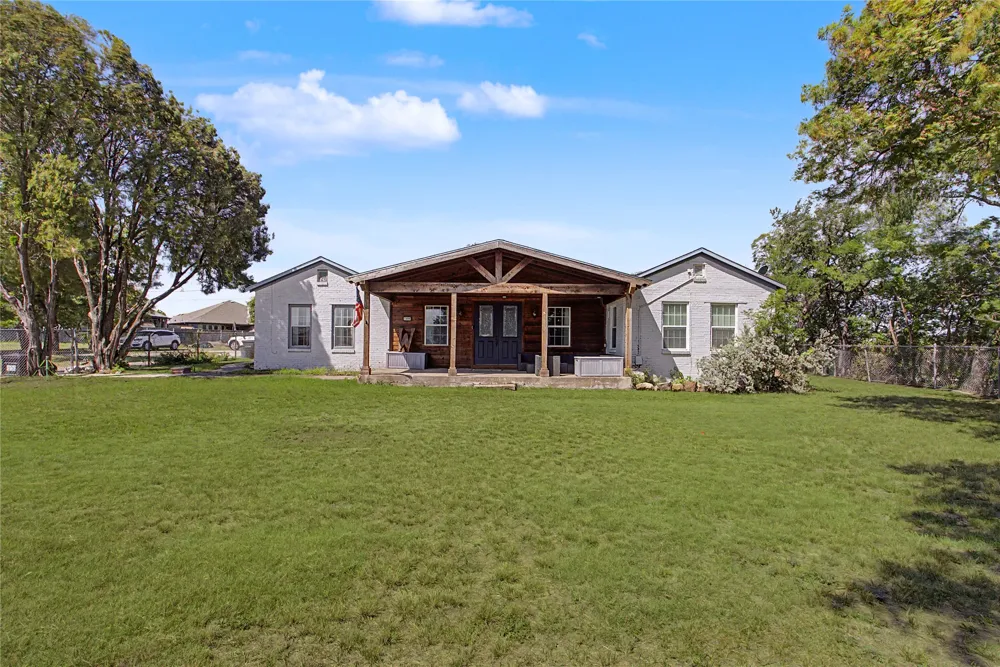 7921 White Settlement Road White Settlement, TX 76108