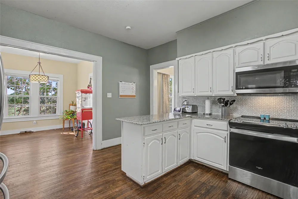 7921 White Settlement Road White Settlement, TX 76108