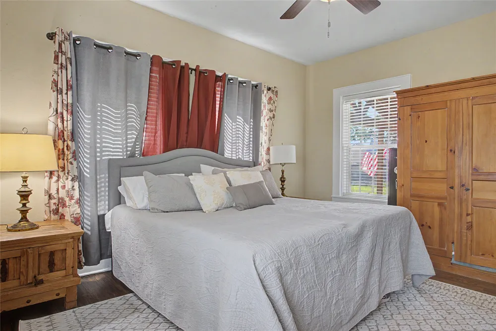 7921 White Settlement Road White Settlement, TX 76108