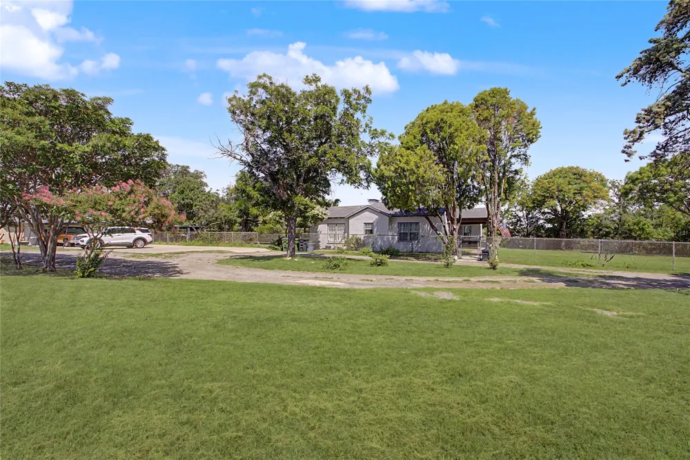 7921 White Settlement Road White Settlement, TX 76108
