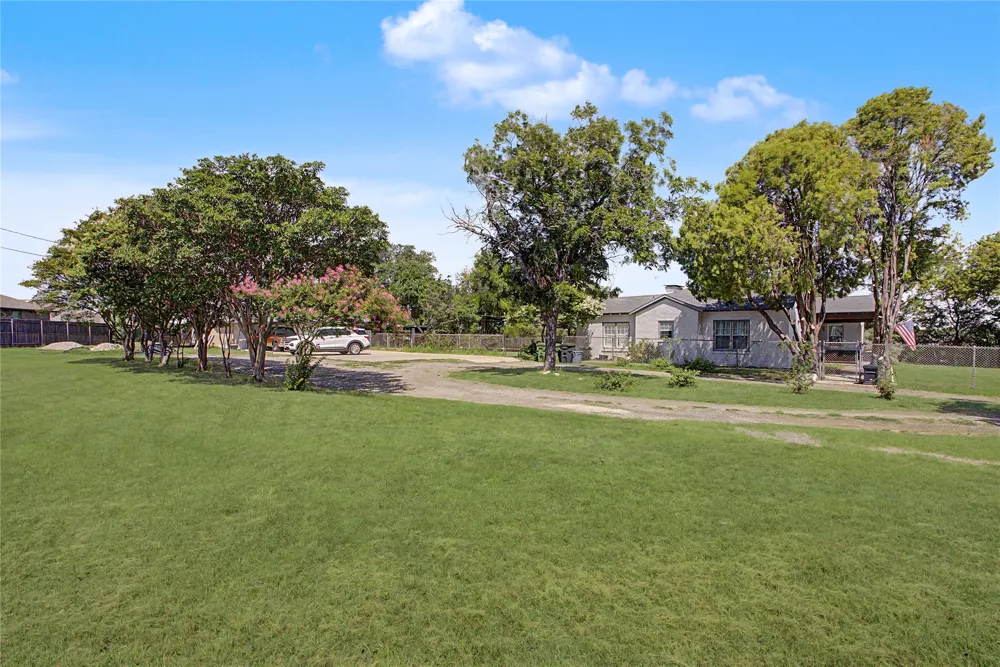 7921 White Settlement Road White Settlement, TX 76108