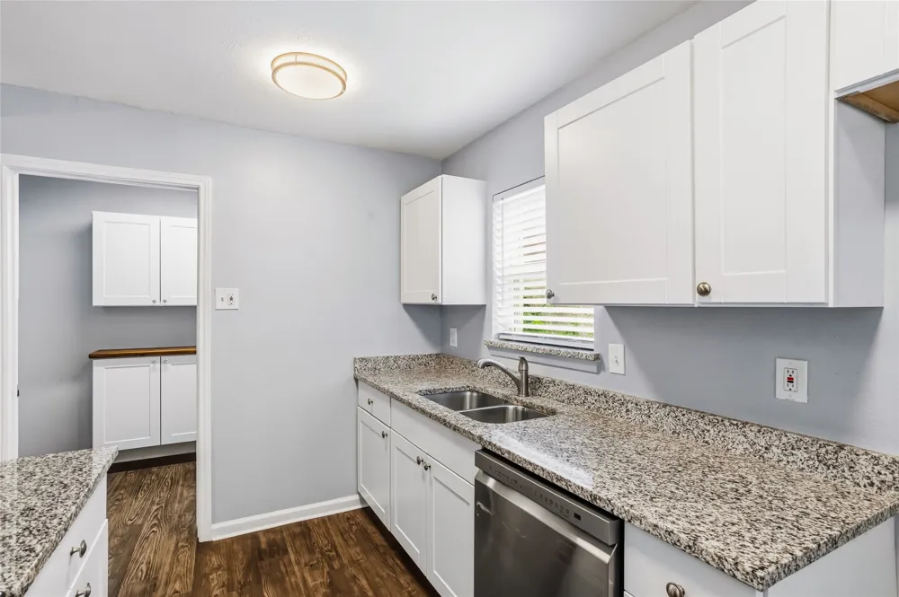 1113 Winterwood Drive Lewisville, TX 75067