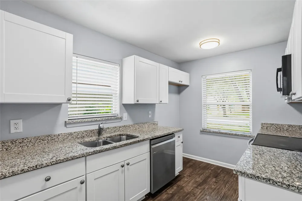 1113 Winterwood Drive Lewisville, TX 75067