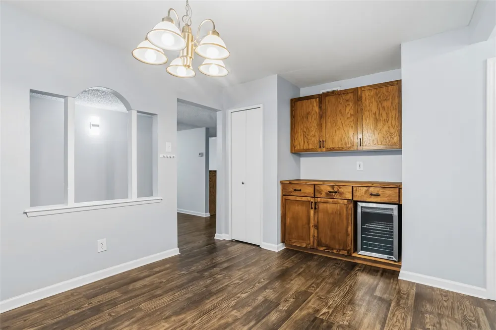 1113 Winterwood Drive Lewisville, TX 75067
