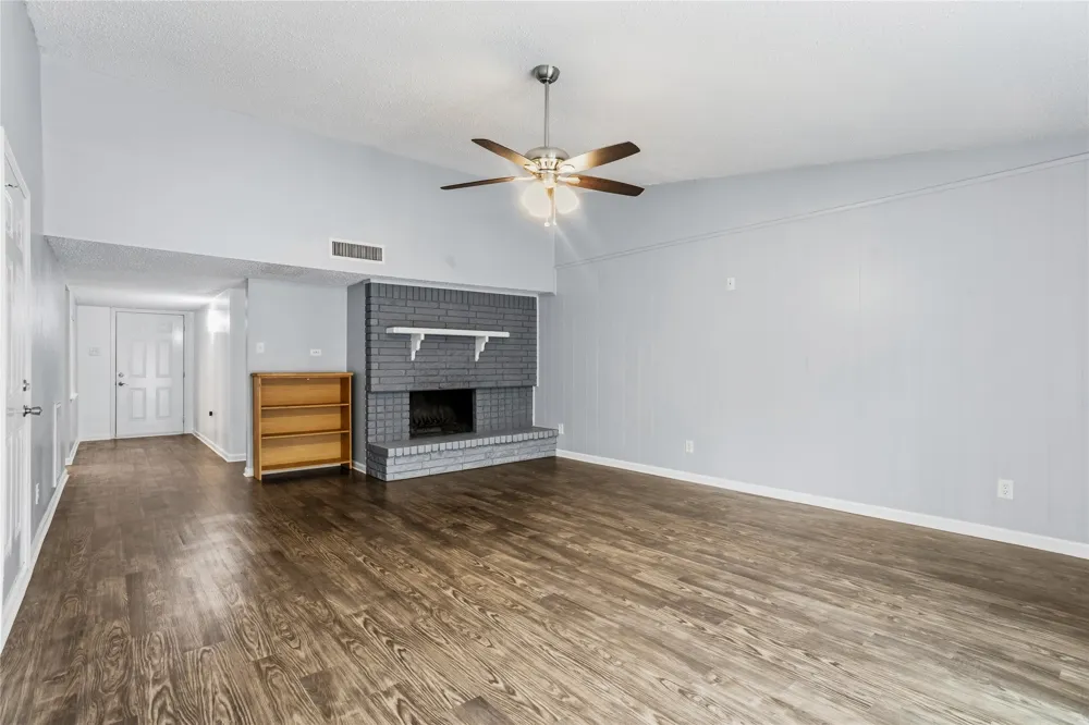 1113 Winterwood Drive Lewisville, TX 75067