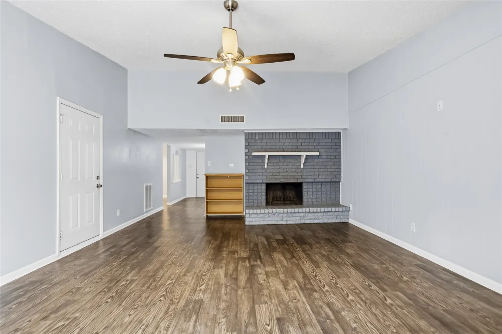 1113 Winterwood Drive Lewisville, TX 75067