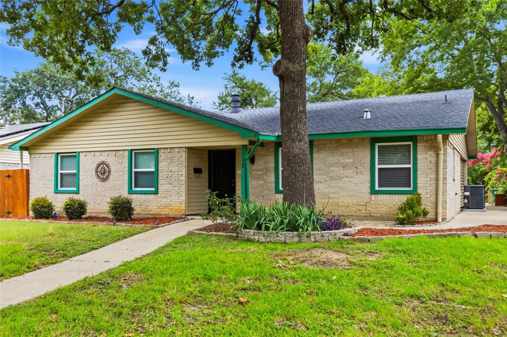 1113 Winterwood Drive Lewisville, TX 75067