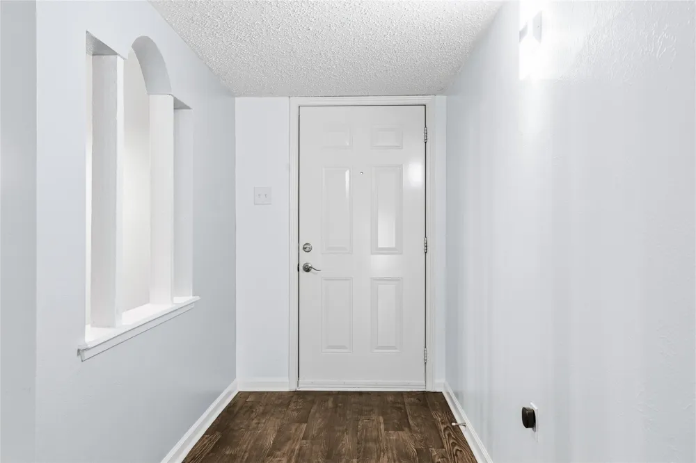 1113 Winterwood Drive Lewisville, TX 75067