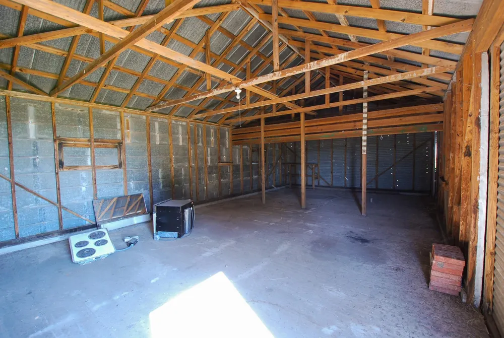 2606 Long Lane Wallis, TX 77485