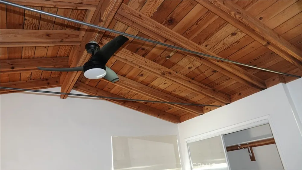 3363 Hollydale Los Angeles, CA 90039