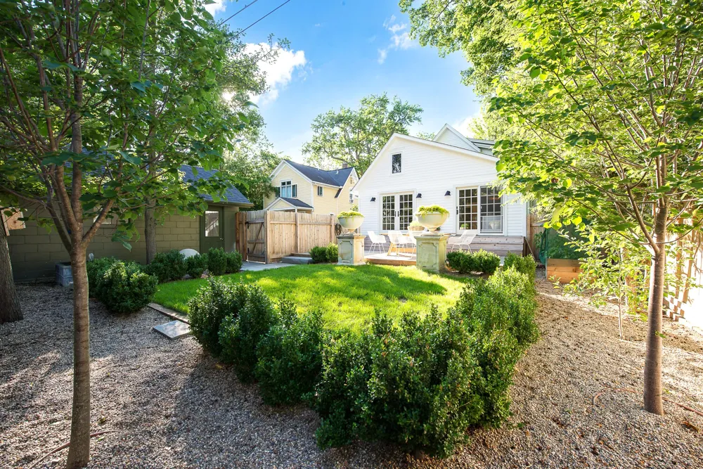 238 Harrison Street Chelsea, MI 48118