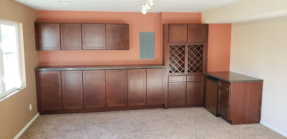 7058 Shady Knoll Drive SE Caledonia, MI 49316