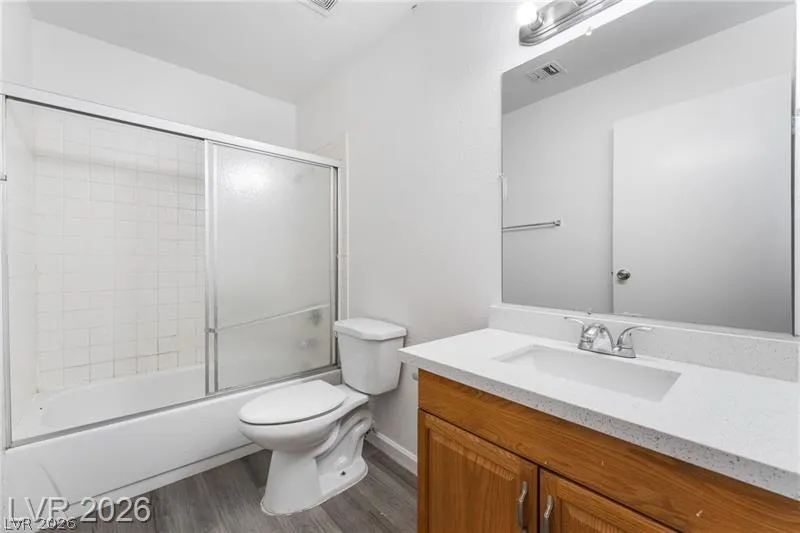 6982 Hopkins Drive Las Vegas, NV 89156
