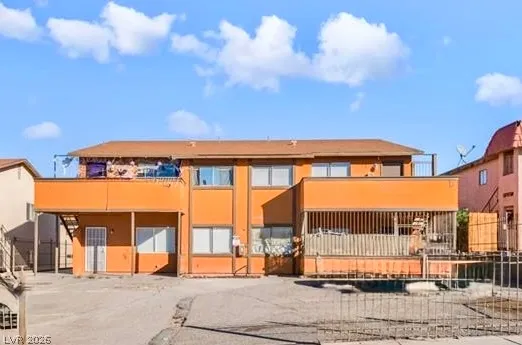 6982 Hopkins Drive Las Vegas, NV 89156