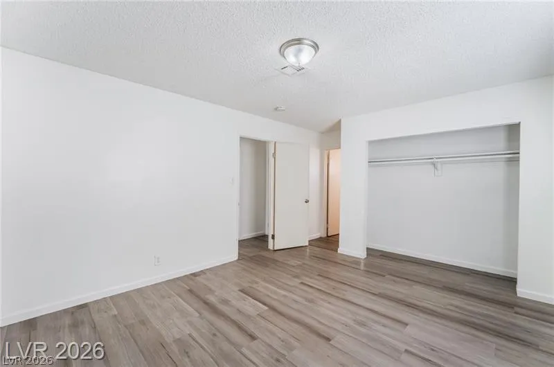 6982 Hopkins Drive Las Vegas, NV 89156
