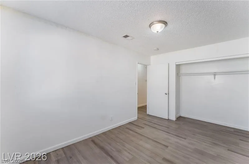 6982 Hopkins Drive Las Vegas, NV 89156