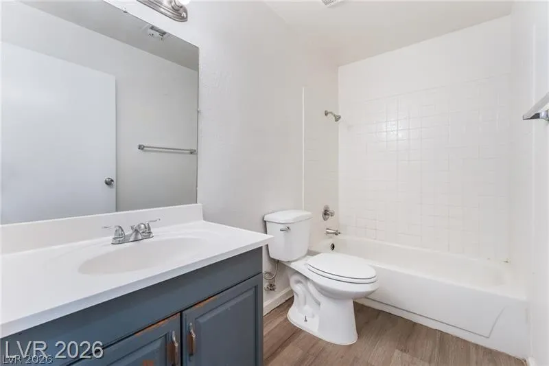 6982 Hopkins Drive Las Vegas, NV 89156