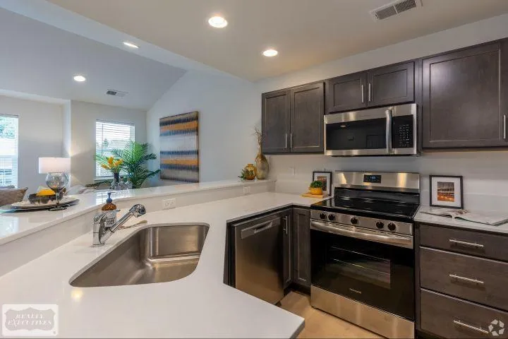 32968 Antrim Drive Chesterfield Township, MI 48047