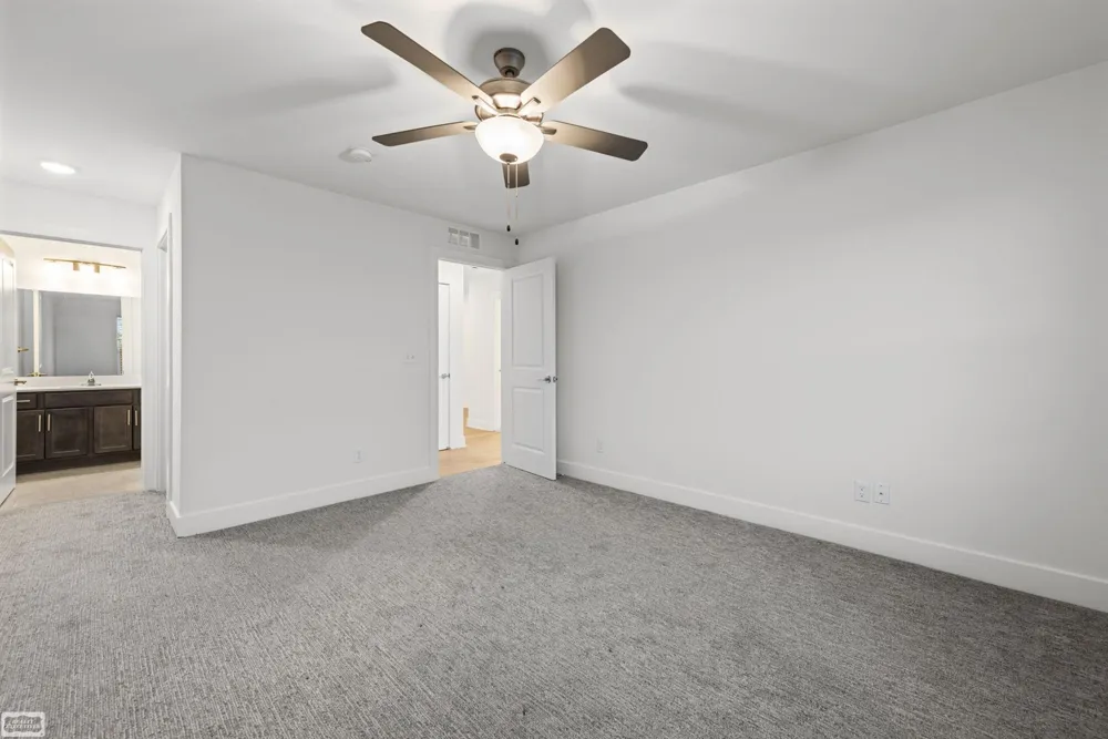 32968 Antrim Drive Chesterfield Township, MI 48047