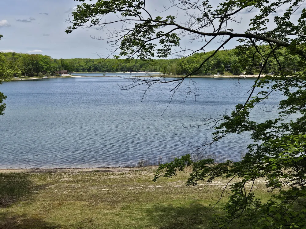 8862 W Rainbow Lake Drive Lake Township, MI 49304