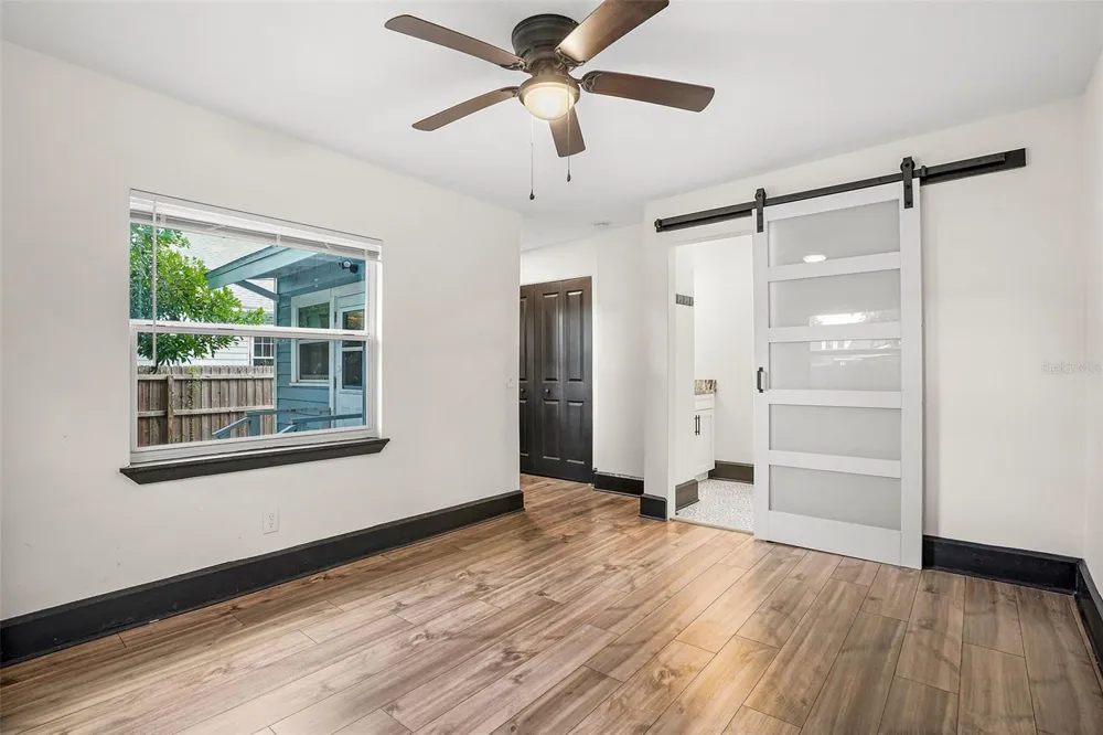 2111 BURLINGTON AVENUE St Petersburg, FL 33713