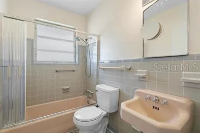 420 FAIRVIEW AVENUE Deland, FL 32724