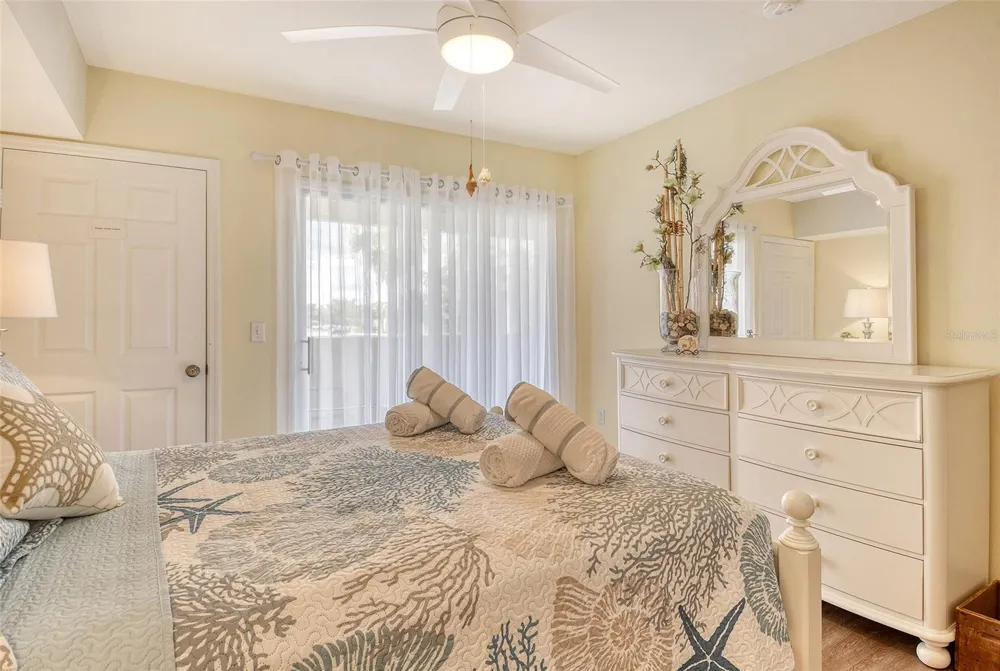 1010 VILLAGIO CIRCLE #201 Sarasota, FL 34237
