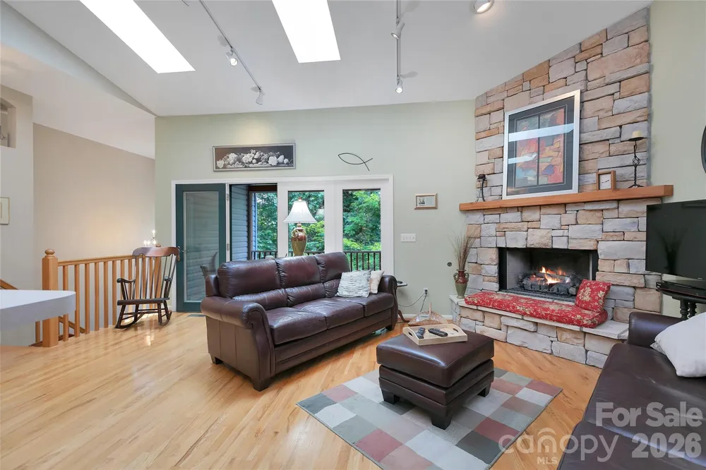 2641 Connestee Trail #L7/U68 Brevard, NC 28712