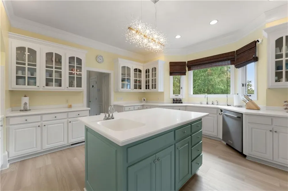1857 Hardman Rd Clarkesville, GA 30523