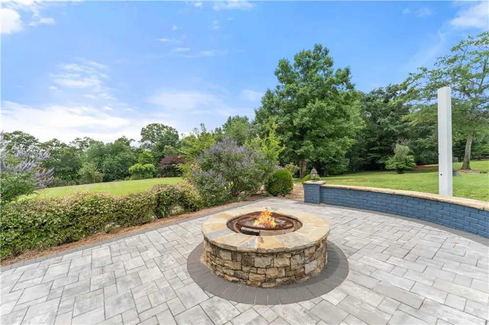 1857 Hardman Rd Clarkesville, GA 30523