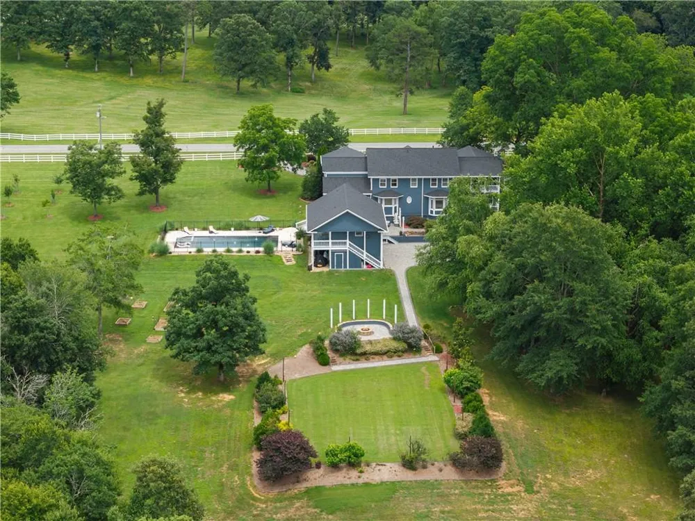 1857 Hardman Rd Clarkesville, GA 30523