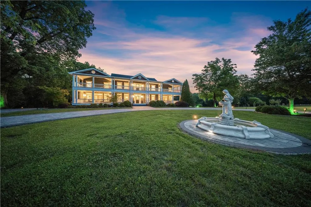 1857 Hardman Rd Clarkesville, GA 30523