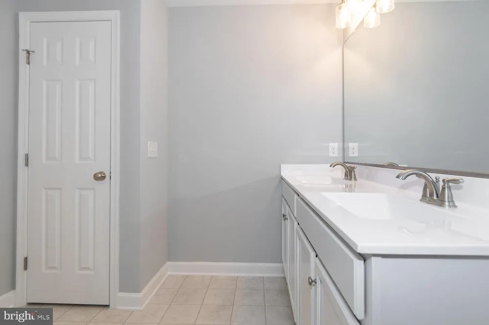 504 WHEATLEY DRIVE Easton, MD 21601