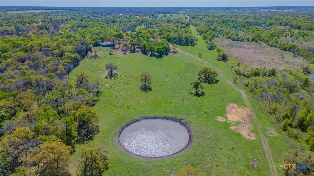 1500 County Road 405 Buckholts, TX 76518