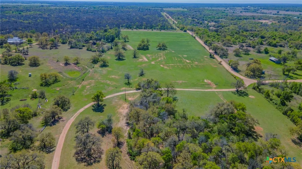 1500 County Road 405 Buckholts, TX 76518