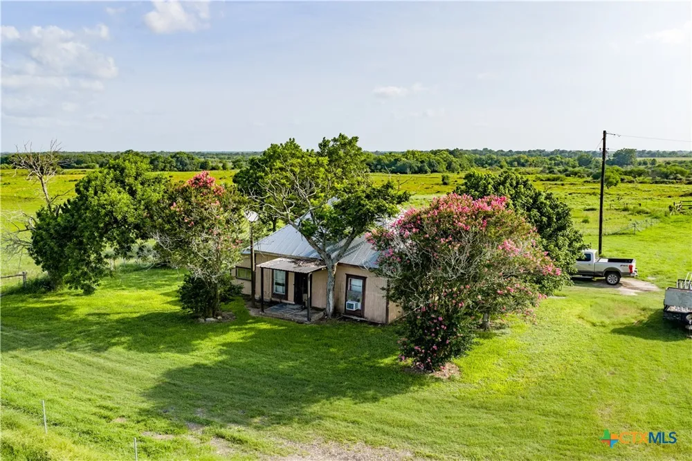 505 Black Bayou Rd #2 Road Bloomington, TX 77951