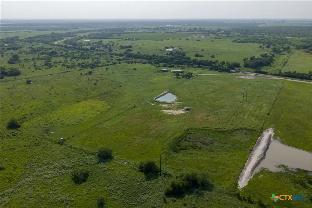 505 Black Bayou Rd #2 Road Bloomington, TX 77951