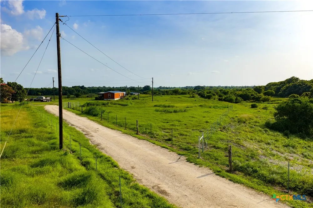 505 Black Bayou Rd #2 Road Bloomington, TX 77951