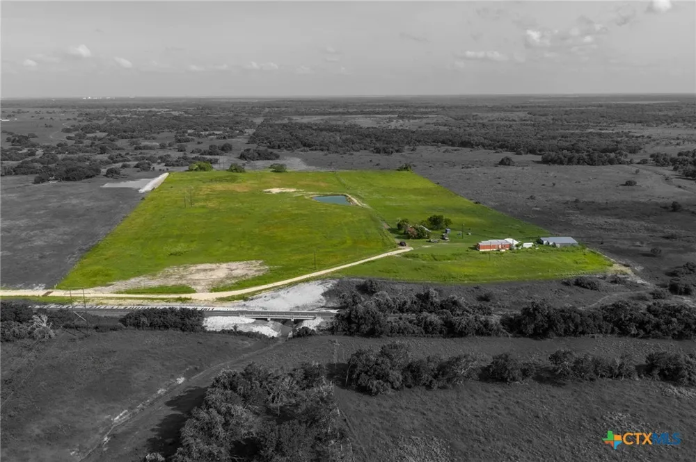505 Black Bayou Rd #2 Road Bloomington, TX 77951