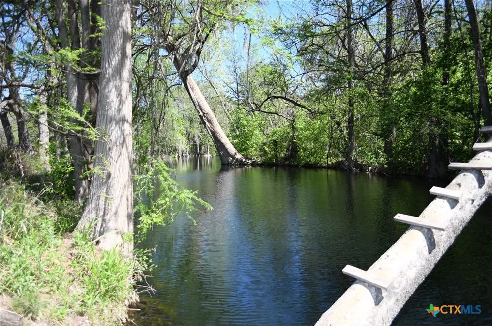 979 Deer Valley Pass Spring Branch, TX 78070