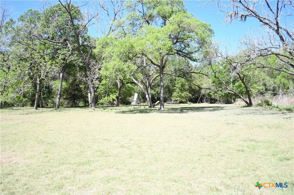 979 Deer Valley Pass Spring Branch, TX 78070
