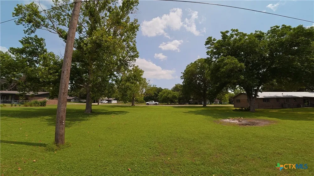 Westview Drive Seguin, TX 78155