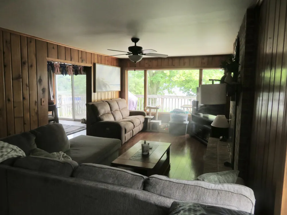 12004 Elmdale Drive Manchester, MI 48158
