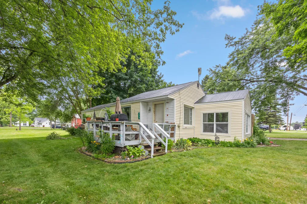 218 Edgar Street Lakeview, MI 48850