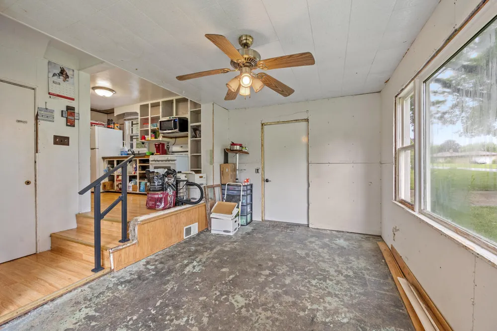 218 Edgar Street Lakeview, MI 48850