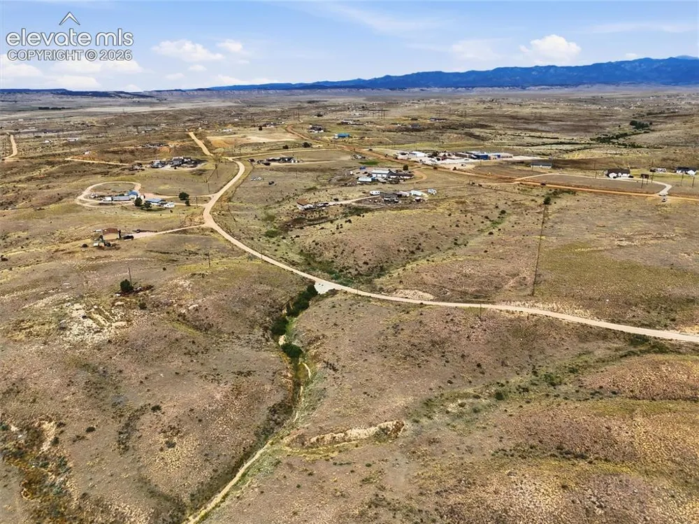 19895 EL Valle View Fountain, CO 80817