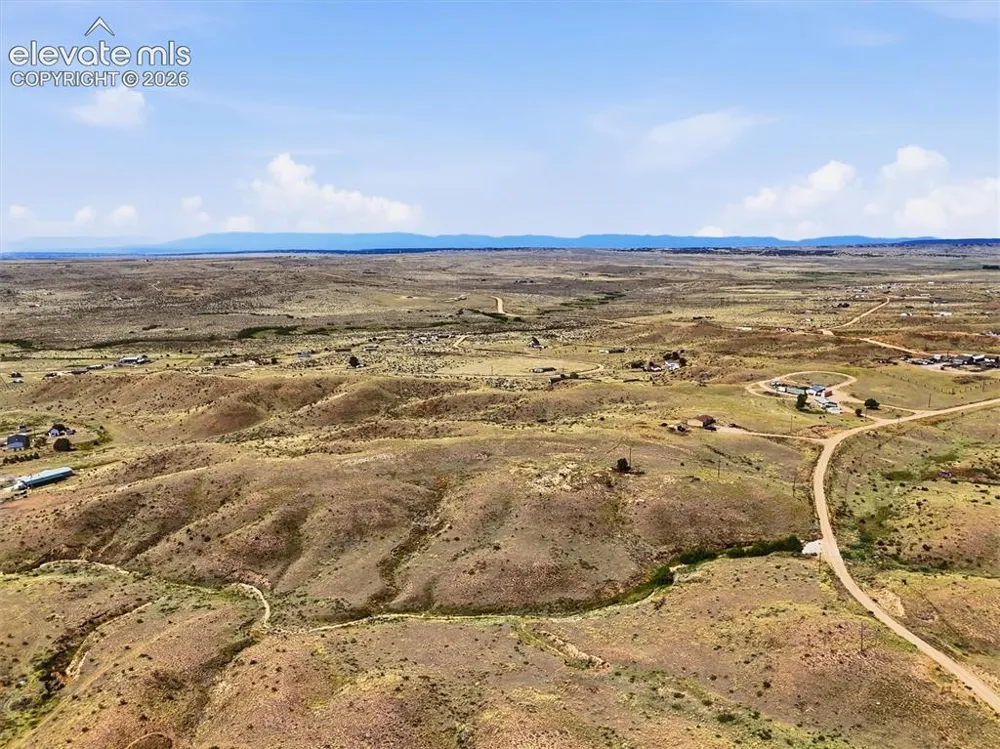 19895 EL Valle View Fountain, CO 80817