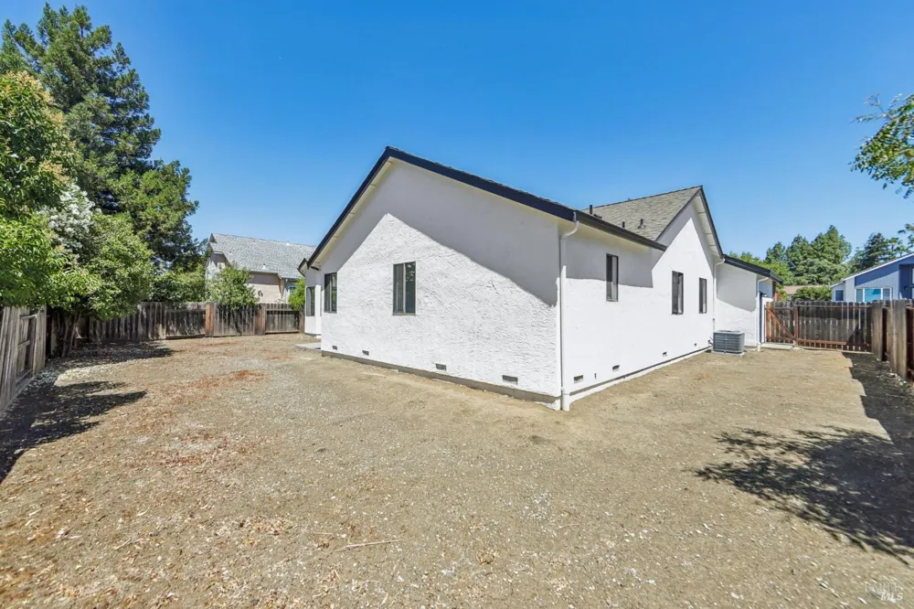 1019 Linden Avenue Fairfield, CA 94533