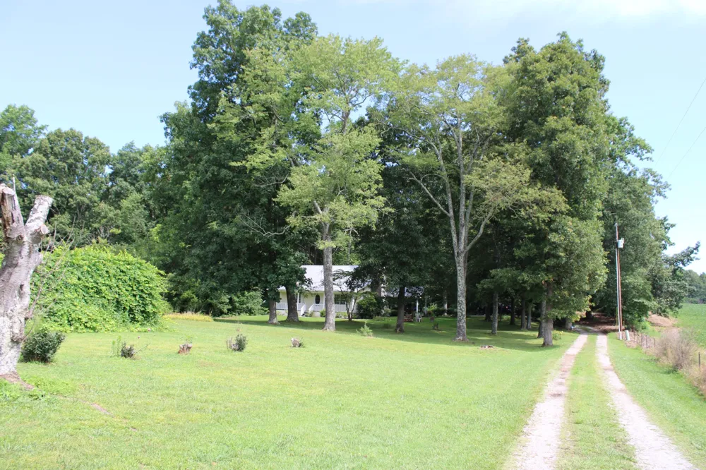 612 Bost Rd McMinnville, TN 37110